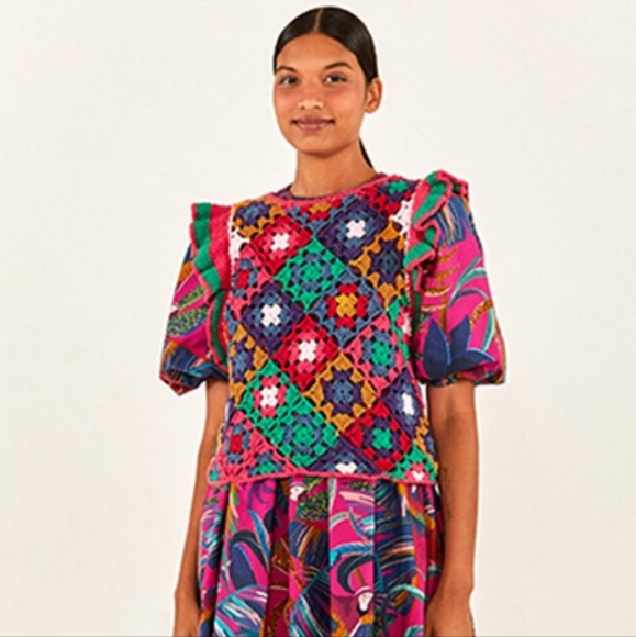 New FARM RIO Crochet Flutter Sleeve Top Size S - Picture 3 of 14
